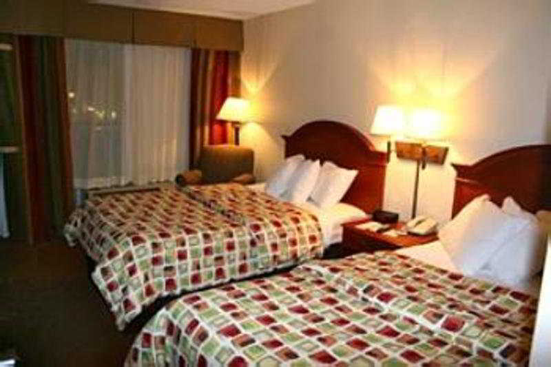 Hampton Inn Gatlinburg Historic Nature Trail, Tn Номер фото